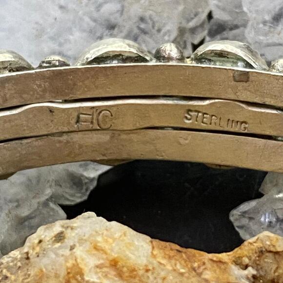 Vintage Native American Sterling Silver Channel Inlay Oval Onyx Bracelet - Picture 7 of 10